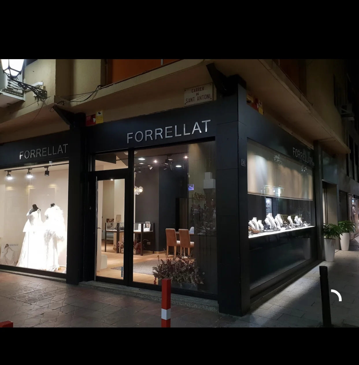 Fachada de FORRELLAT en el carrer de Sant Antoni, 35